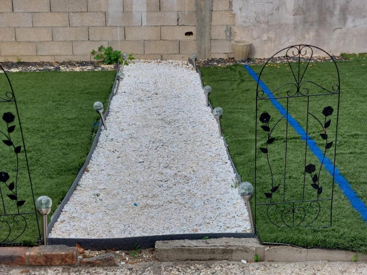 Happy Land Holliday Residential Ξενοδοχείο Épinay-sur-Seine Εξωτερικό φωτογραφία
