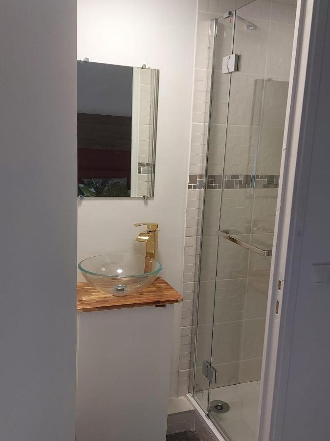 Happy Land Holliday Residential Ξενοδοχείο Épinay-sur-Seine Εξωτερικό φωτογραφία