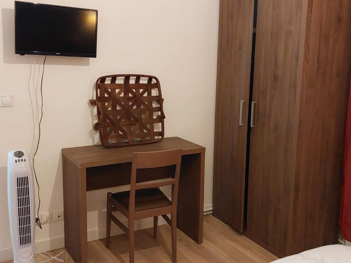 Happy Land Holliday Residential Ξενοδοχείο Épinay-sur-Seine Εξωτερικό φωτογραφία