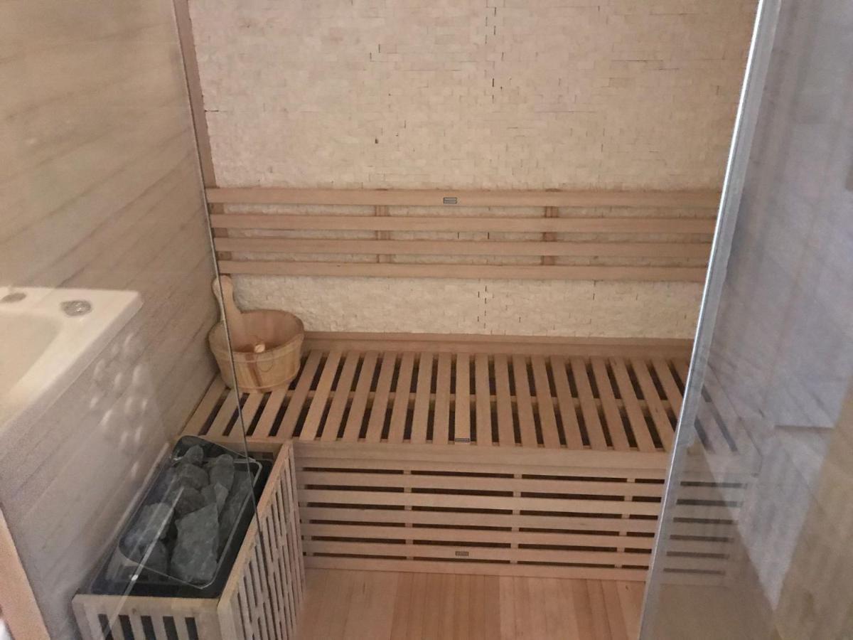 Happy Land Holliday Residential Ξενοδοχείο Épinay-sur-Seine Εξωτερικό φωτογραφία